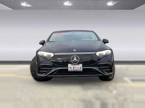 Used 2023 Mercedes-Benz EQS 580 4MATIC Sedan image 4