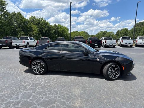 Used 2026 Dodge Charger Scat Pack AWD/4WD image 23