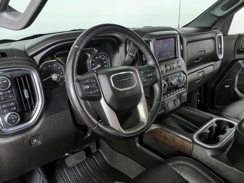 Certified 2022 GMC Sierra 1500 Denali w/ Denali Premium Package AWD/4WD image 4
