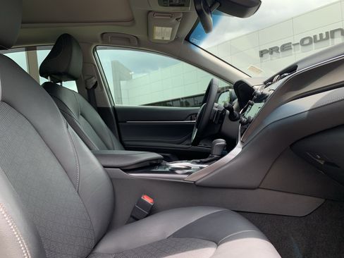 Used 2018 Toyota Camry XSE w/ Driver Assist Package FWD image 35