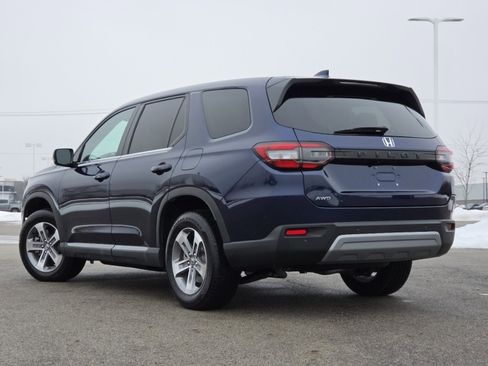 Used 2025 Honda Pilot EX-L image 14