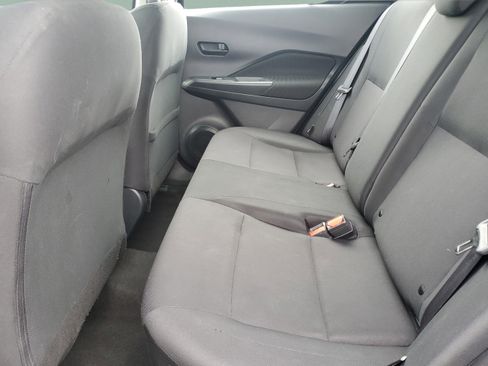 Used 2023 Nissan Kicks S FWD image 9