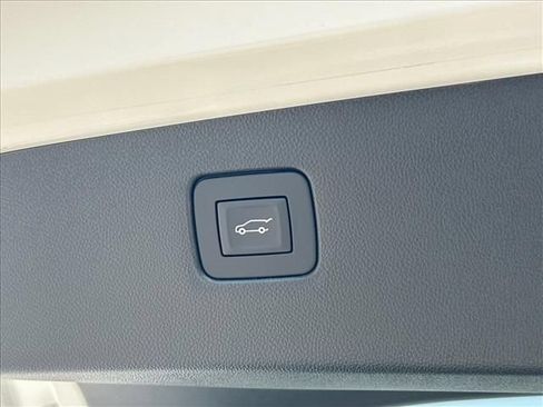 New 2026 Buick Envista Sport Touring w/ Convenience I Package FWD image 12