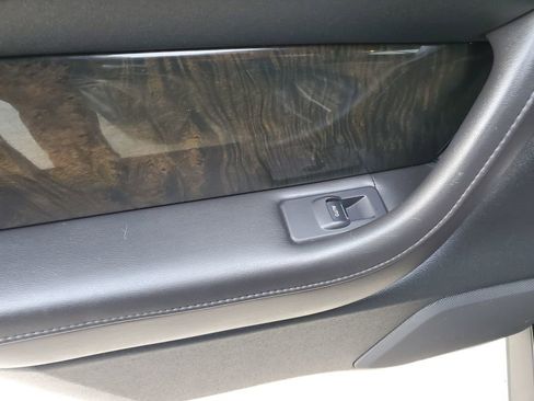 Used 2014 Lincoln MKS AWD w/ Equipment Group 201A image 10