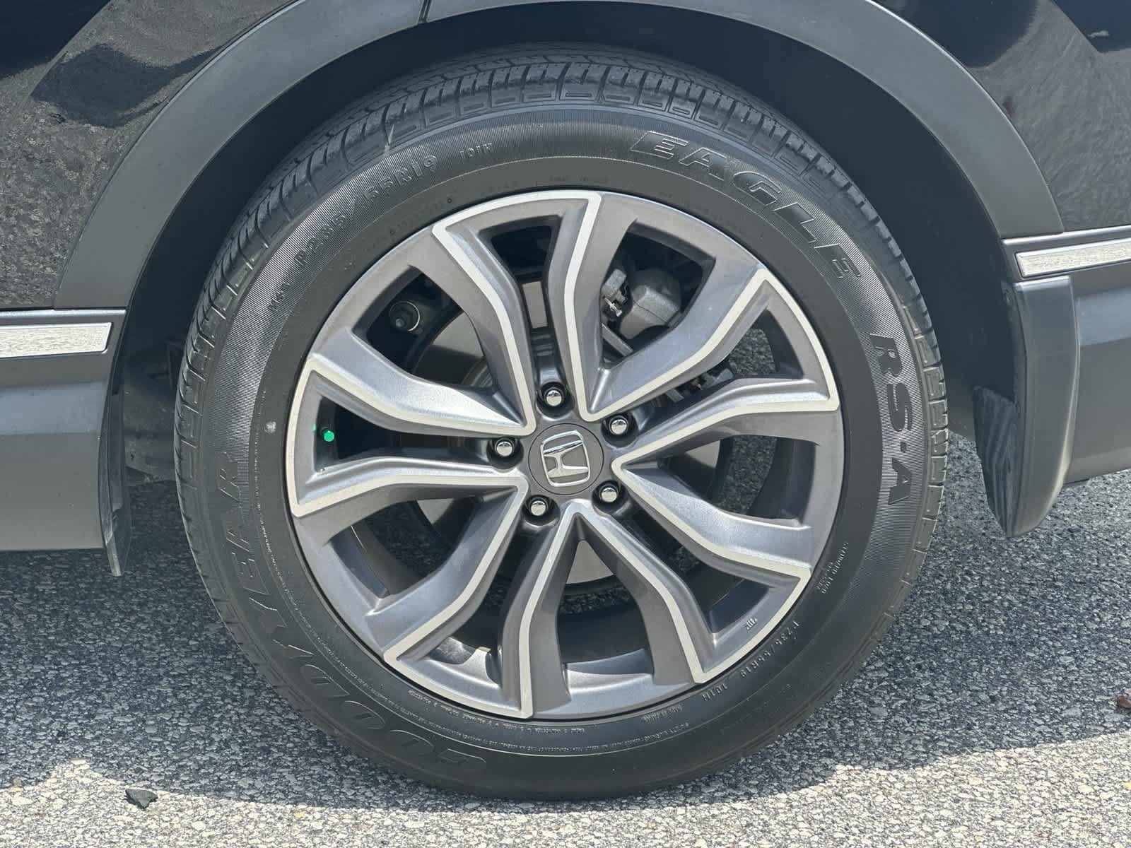 Used 2020 Honda CR-V Touring image 12