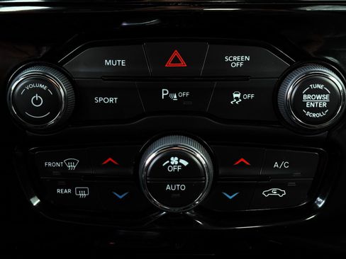 Used 2018 Chrysler 300 S w/ 300S Premium Group image 47