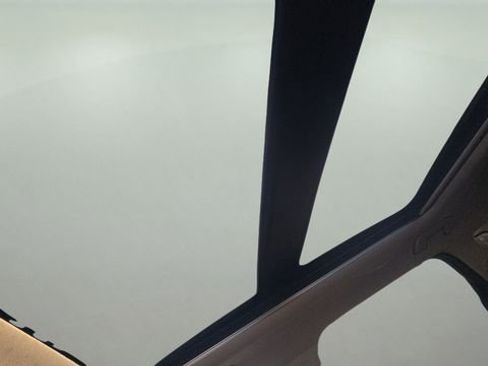 Used 2021 Nissan Rogue SL image 30