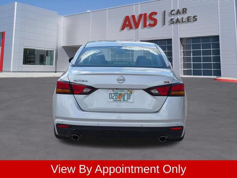 Used 2025 Nissan Altima 2.5 SR FWD image 7