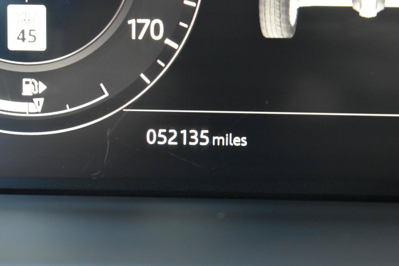 Used 2019 Land Rover Range Rover Supercharged AWD/4WD image 18