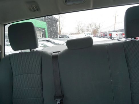 Used 2018 RAM 1500 Express w/ Express Value Package image 20