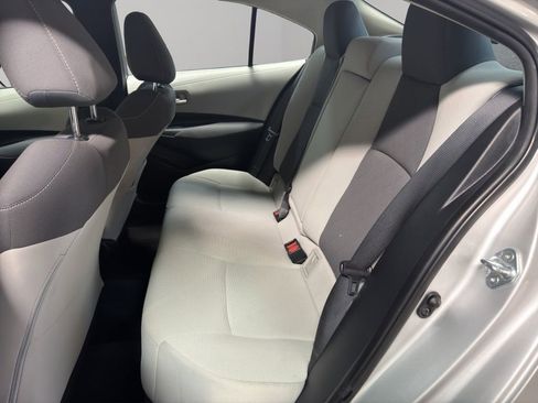 Used 2020 Toyota Corolla LE image 15