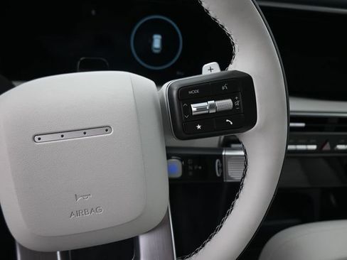 Certified 2026 Hyundai Palisade Calligraphy FWD image 21