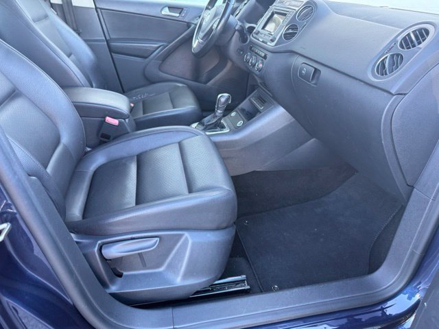Used 2016 Volkswagen Tiguan S FWD image 15