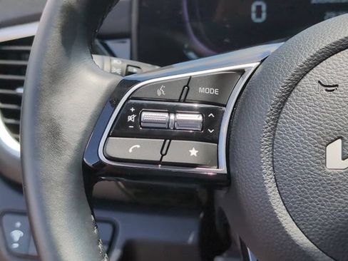 Used 2025 Kia Seltos S FWD image 25