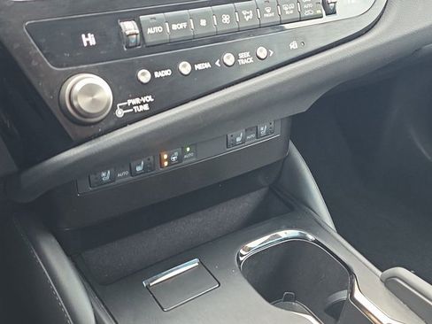 Used 2023 Lexus ES 350 w/ Premium Package image 23