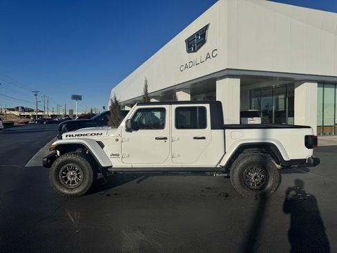 Used 2020 Jeep Gladiator Rubicon image 8