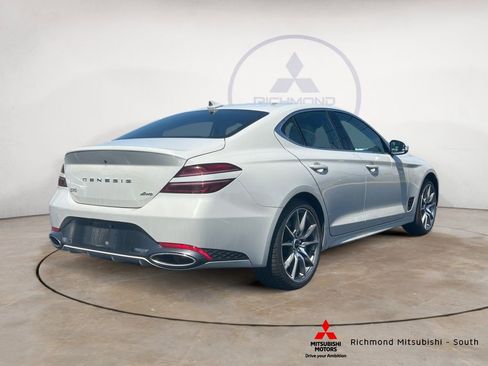 Used 2025 Genesis G70 2.5T AWD/4WD image 3