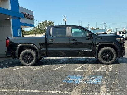 New 2026 GMC Sierra 1500 Pro w/ Graphite Edition