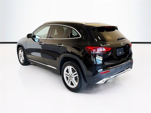 Certified 2022 Mercedes-Benz GLA 250 4MATIC image 5