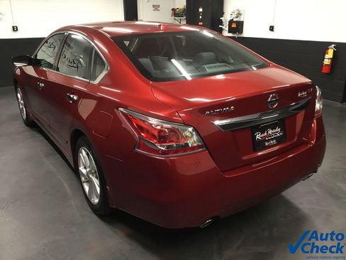 Used 2014 Nissan Altima 2.5 SV image 7