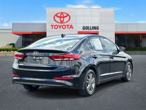 Used 2018 Hyundai Elantra SEL FWD image 5