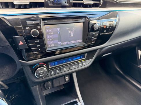 Used 2016 Toyota Corolla S FWD image 10