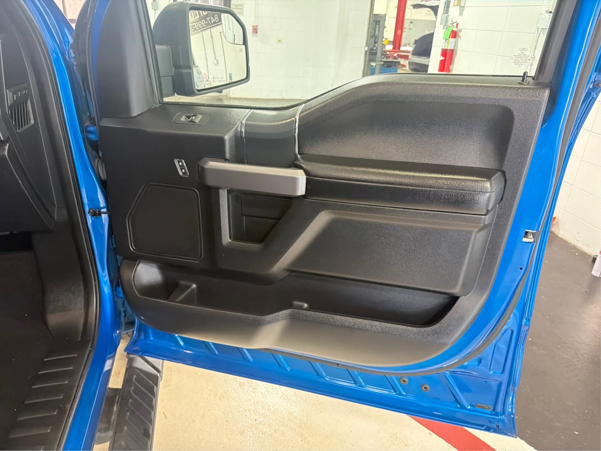 Used 2019 Ford F150 XLT w/ Equipment Group 302A Luxury AWD/4WD image 25