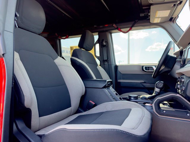 Used 2021 Ford Bronco 4-Door AWD/4WD image 17