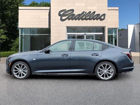 New 2026 Cadillac CT5 Sport image 2