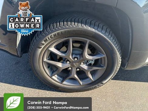 Used 2020 Jeep Grand Cherokee Limited X AWD/4WD image 11