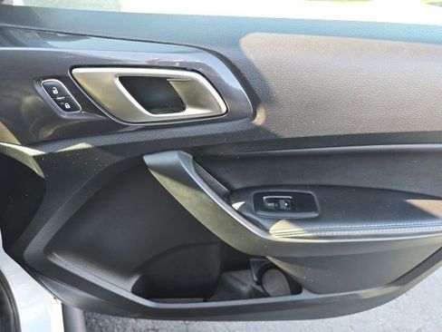 Used 2019 Ford Ranger Lariat w/ Equipment Group 501A Mid image 27