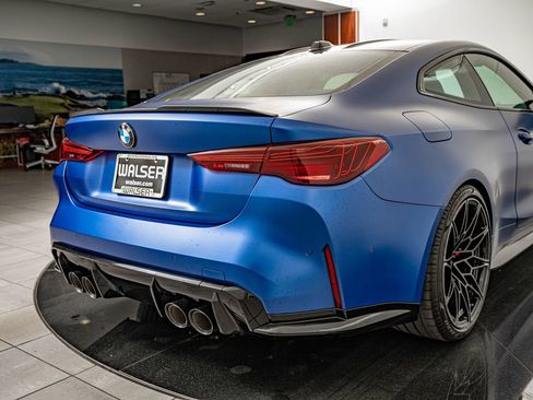 Used 2026 BMW M4 Coupe RWD image 19