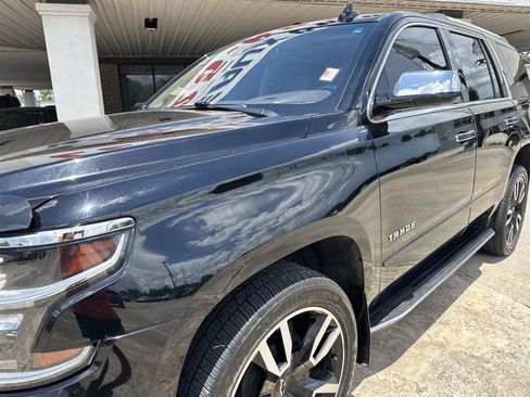Used 2020 Chevrolet Tahoe Premier RWD image 5
