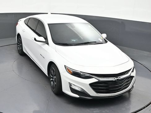 Used 2020 Chevrolet Malibu RS FWD image 21