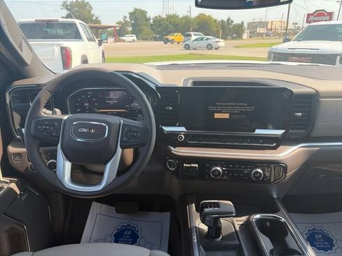New 2026 GMC Sierra 1500 SLT w/ SLT Premium Plus Package AWD/4WD image 14