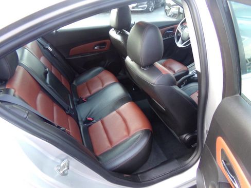 Used 2014 Chevrolet Cruze LT w/ RS Package FWD image 22