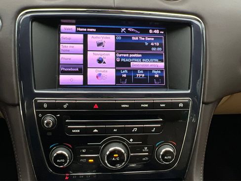 Used 2013 Jaguar XJ L Portfolio AWD/4WD image 3