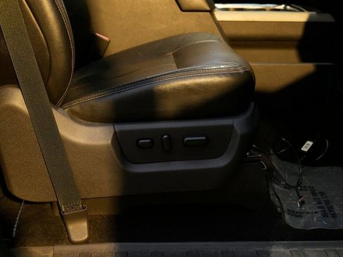 Used 2014 Ford F350 Lariat w/ Lariat Ultimate Package image 31