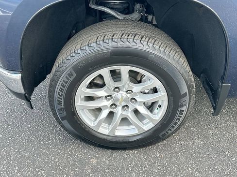 Used 2021 Chevrolet Silverado 1500 LT image 29