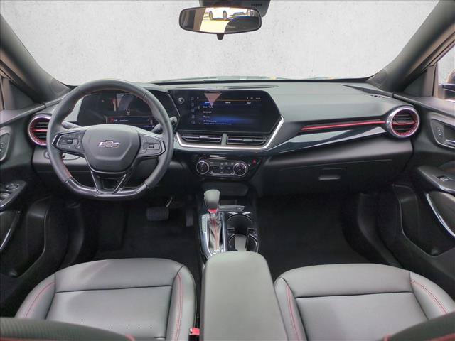 Used 2024 Chevrolet Trax RS w/ Driver Confidence Package FWD image 16