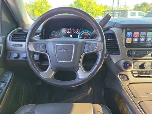 Used 2017 GMC Yukon XL Denali w/ Open Road Package image 10