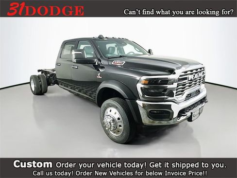 New 2026 RAM 5500 Tradesman w/ Chrome Appearance Group image 1
