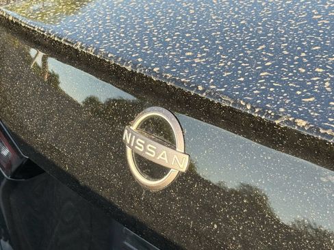Used 2025 Nissan Altima 2.5 SV FWD image 11