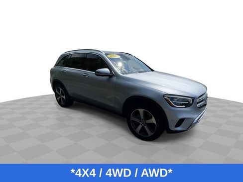 Used 2021 Mercedes-Benz GLC 300 4MATIC image 2