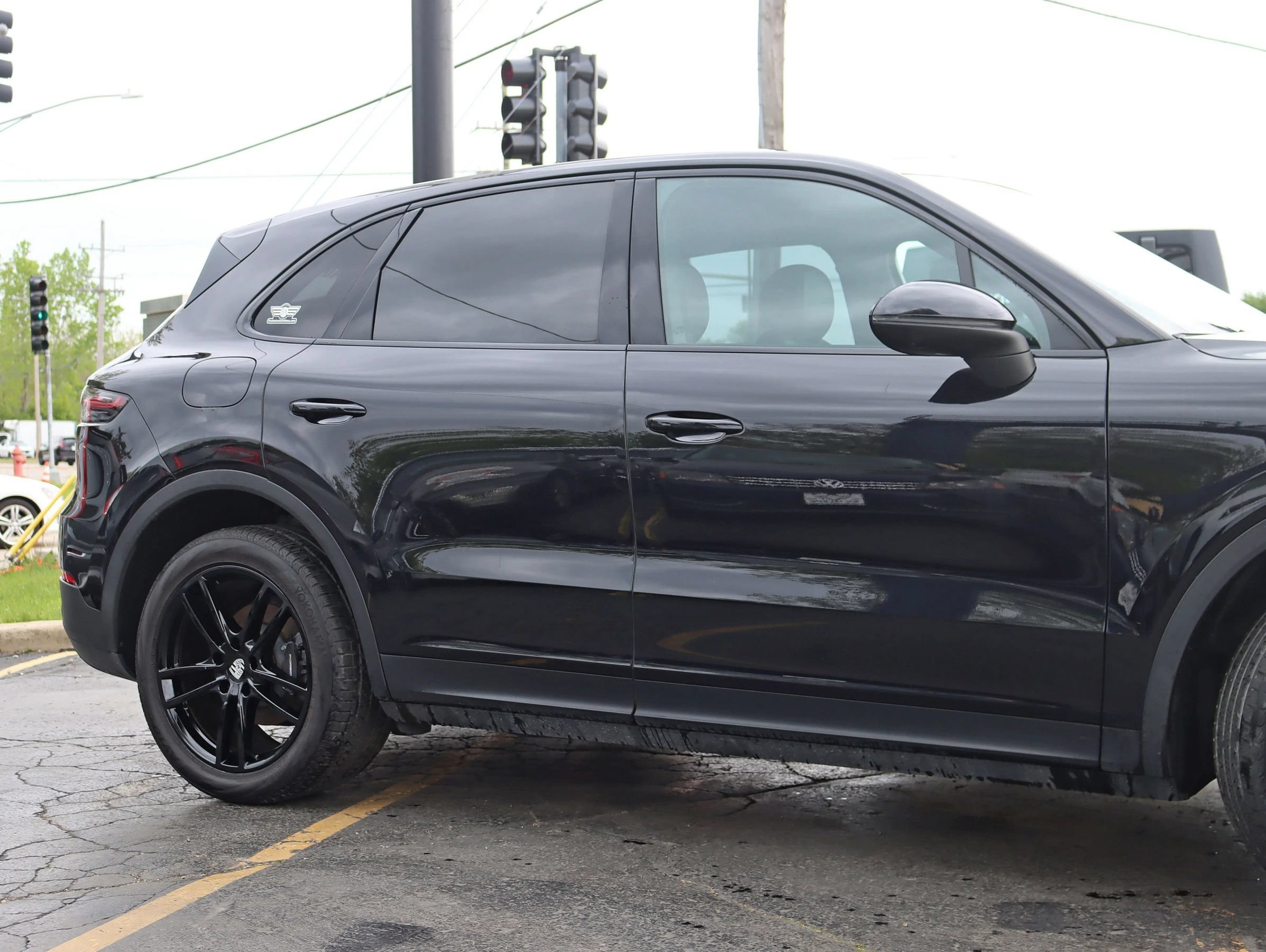 Used 2020 Porsche Cayenne AWD/4WD image 4