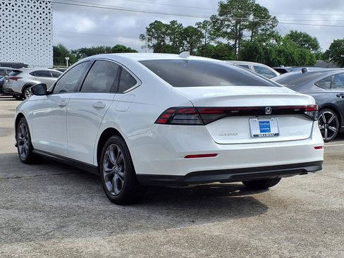 Certified 2024 Honda Accord EX image 3