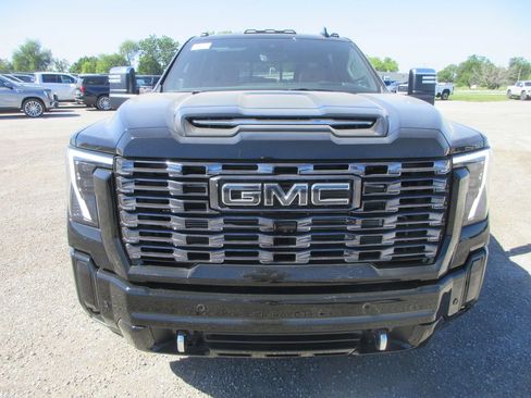 New 2026 GMC Sierra 2500 Denali Ultimate w/ Max Trailering Package AWD/4WD image 12