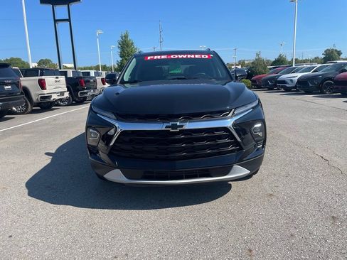 Used 2023 Chevrolet Blazer LT w/ Convenience Package FWD image 2