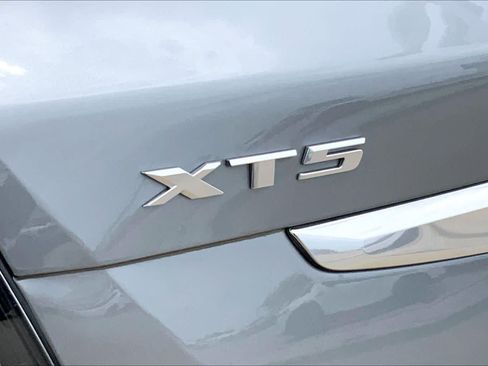 Used 2024 Cadillac XT5 Sportv w/ Technology Package AWD/4WD image 10