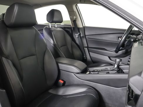Used 2023 Honda Accord Touring image 32
